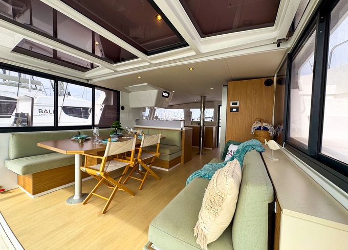 Bali Catamarans Bali 4.4