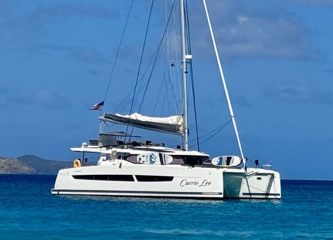 Fountaine Pajot Aura 51