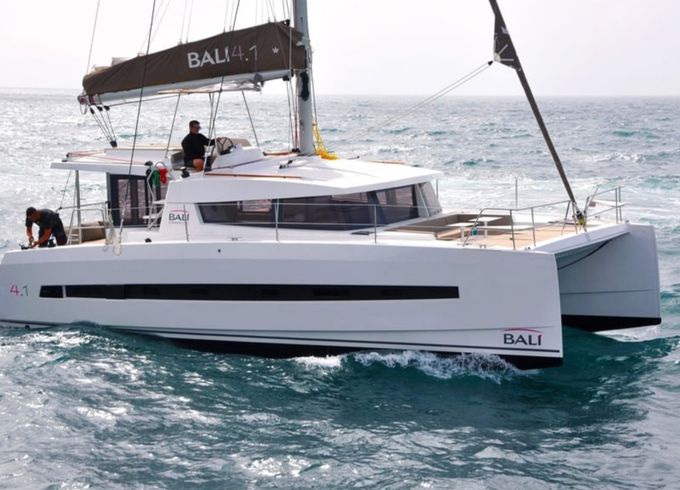Bali Catamarans Bali 4.1