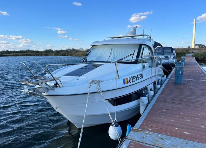 Beneteau Antares 9