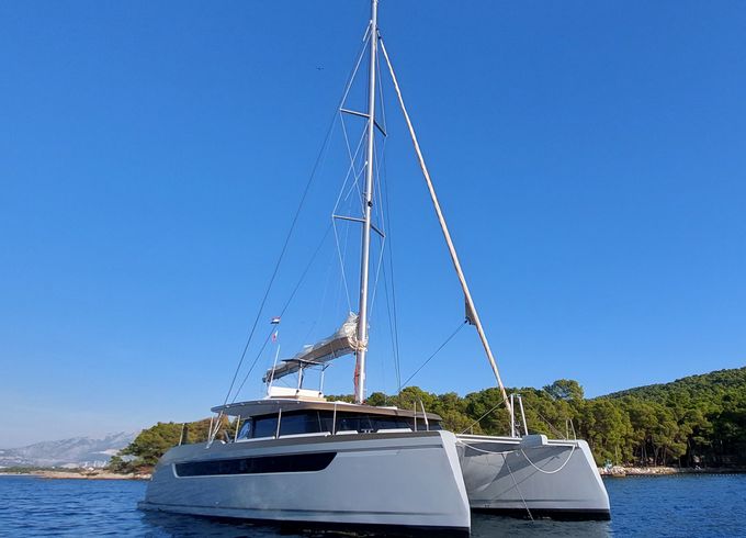 Luna 49
