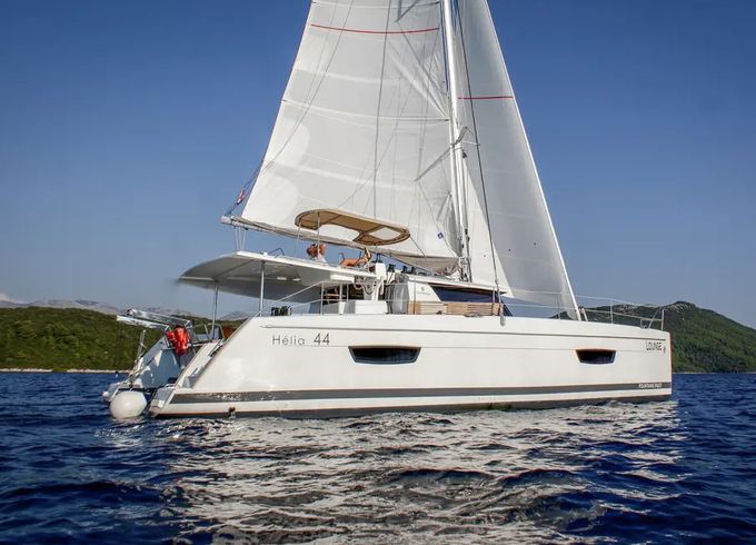 Fountaine Pajot Helia 44 (4 Cabs)