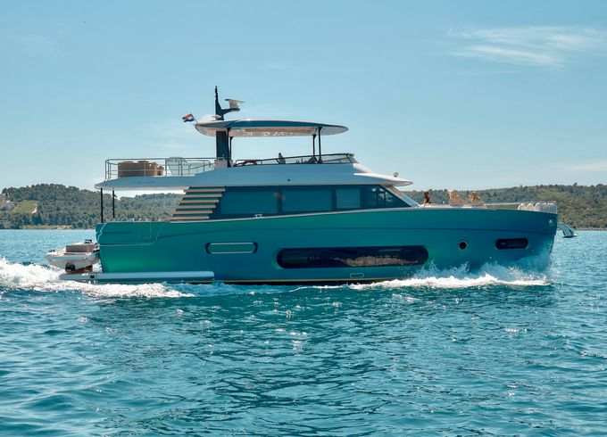 Azimut Yachts Azimut Magellano 66