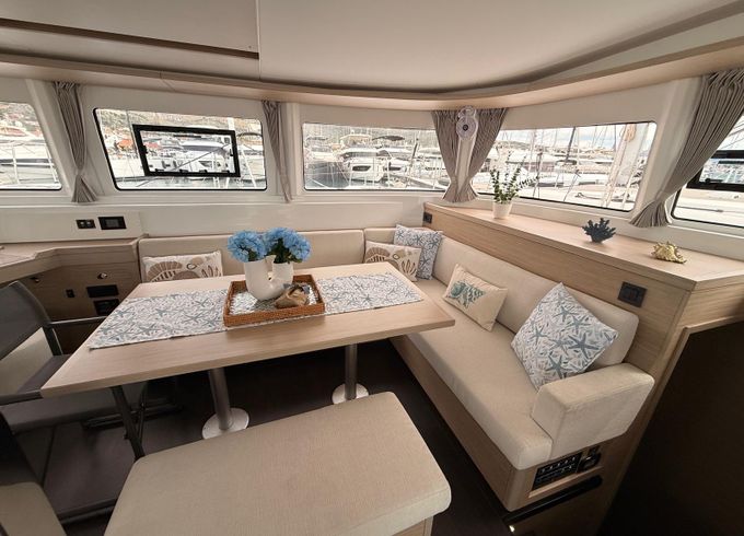 Lagoon 46