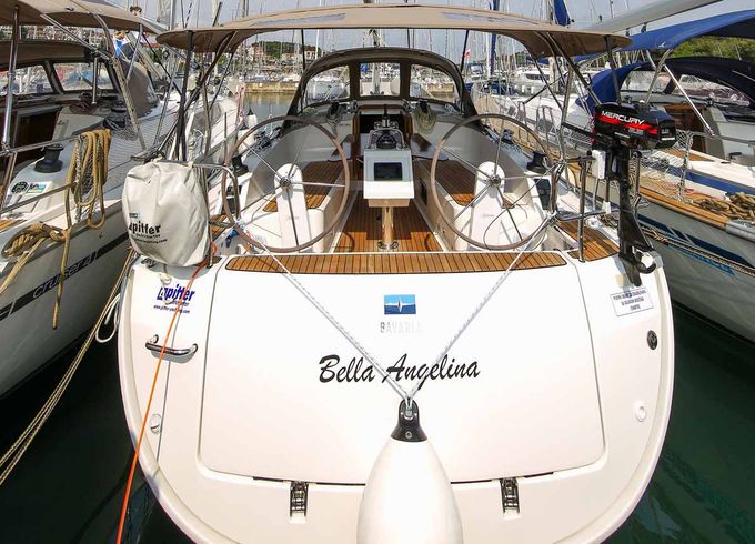 Bavaria Cruiser 37