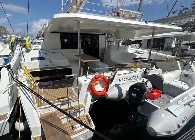 Fountaine Pajot Elba 45