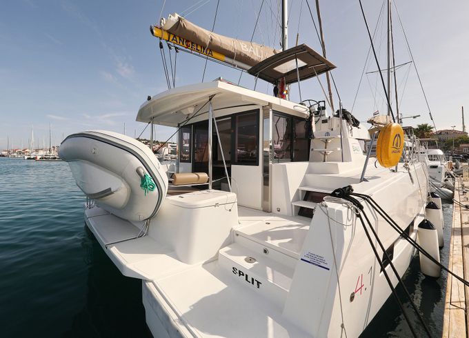 Bali Catamarans Bali 4.1