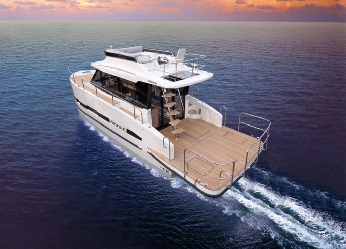Cobra Yachts Futura 40 Grand Horizon