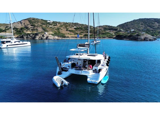 Lagoon 42