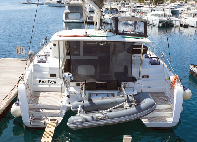 Lagoon 40