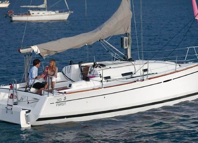 Beneteau First 30