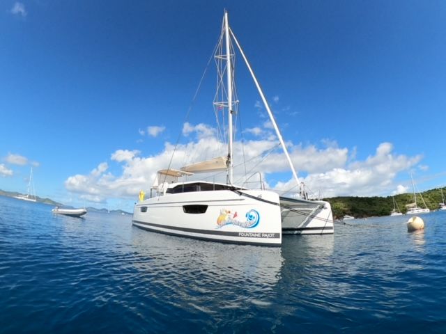 Fountaine Pajot Astrea 42