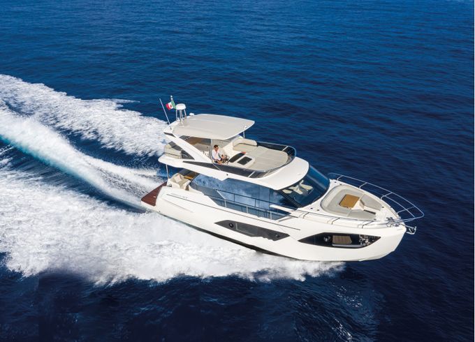 Absolute Yachts Absolute 47 Fly