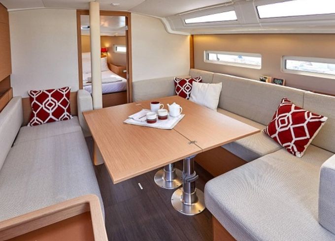Jeanneau Sun Odyssey 410