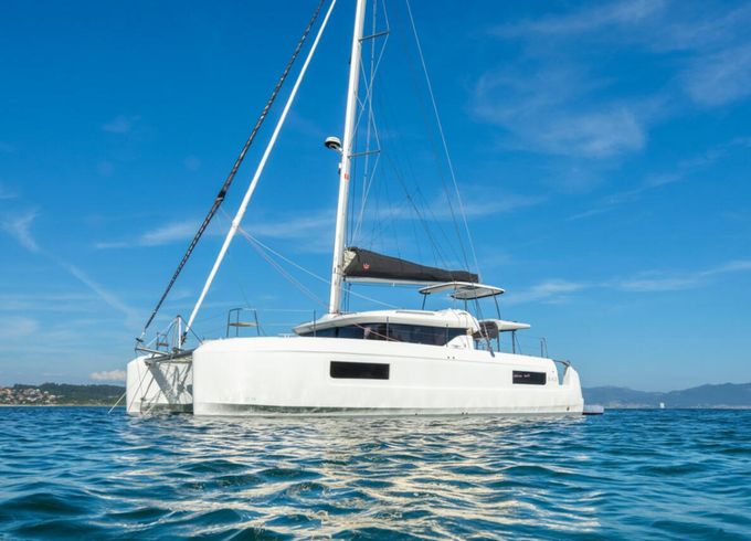Lagoon 43