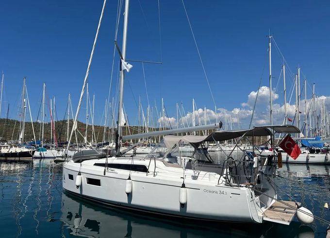 Beneteau Oceanis 34.1