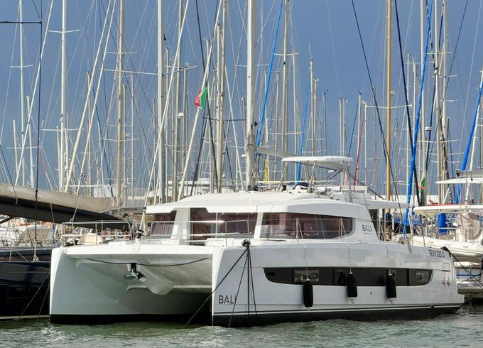 Bali Catamarans Bali 4.4