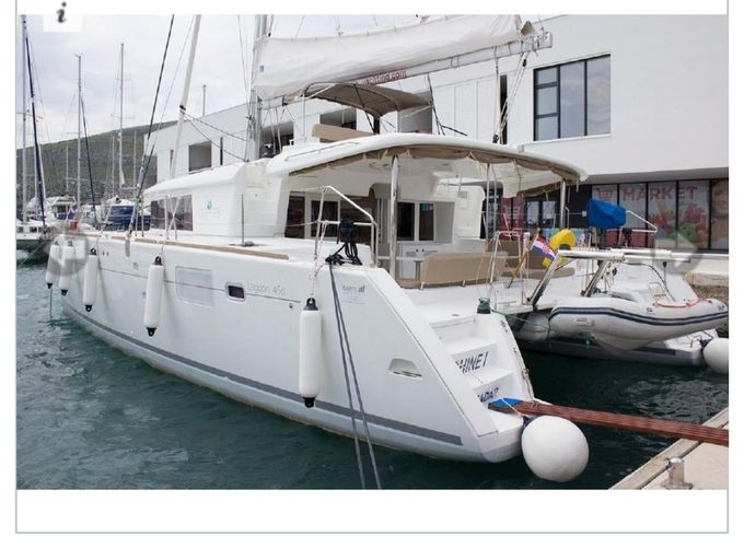 Lagoon 450 Fly