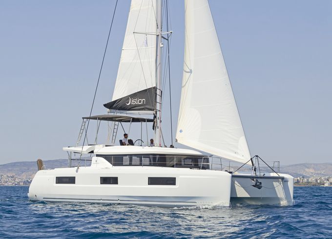 Lagoon 46 A/c & Gen & Wm