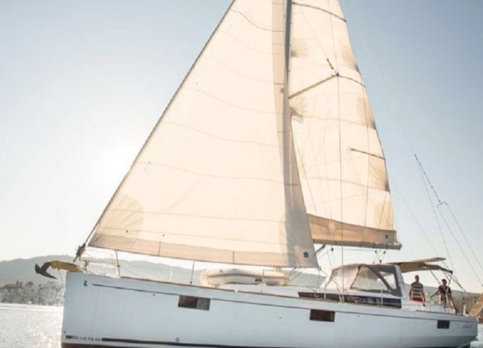 Beneteau Oceanis 48
