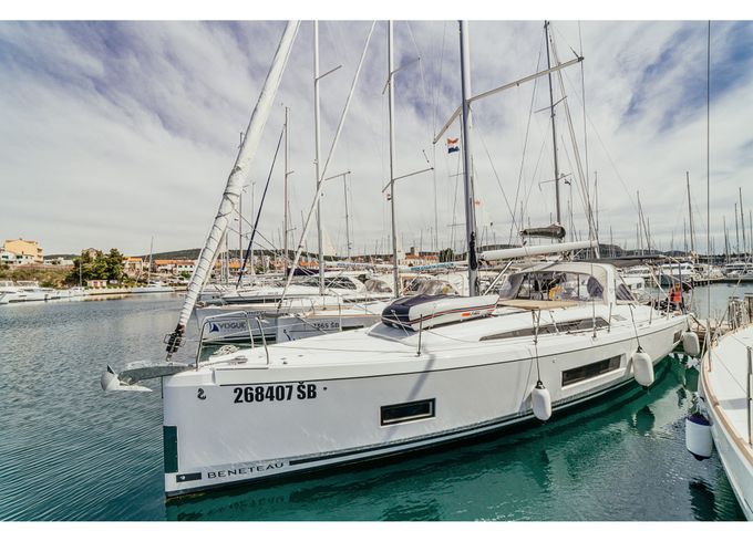 Beneteau Oceanis 46.1