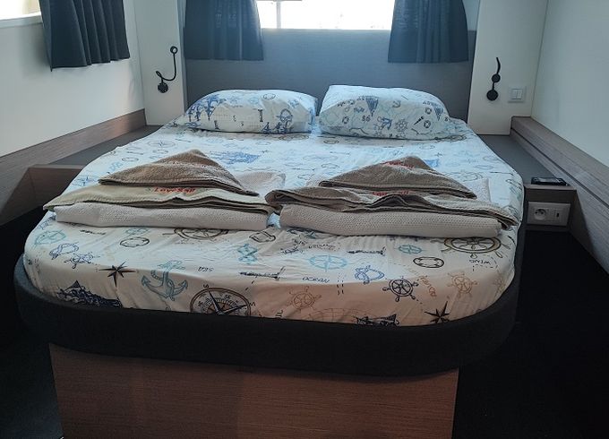 Fountaine Pajot Astréa 42 (4+1)
