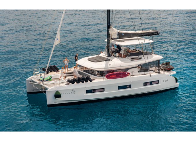 Lagoon 55