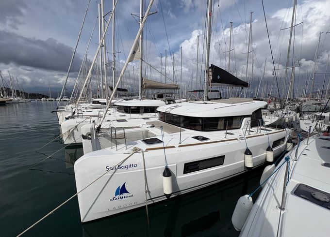 Lagoon 40