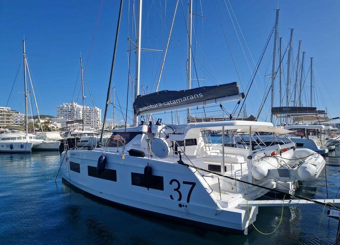 Aventura Catamarans Aventura 37
