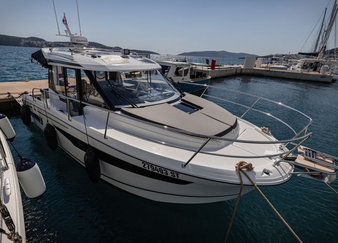 Jeanneau Merry Fisher 895 Offshore