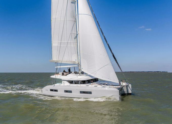 Lagoon 55