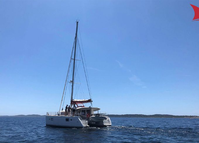 Lagoon 400