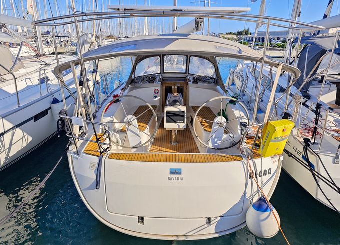 Bavaria Cruiser 37