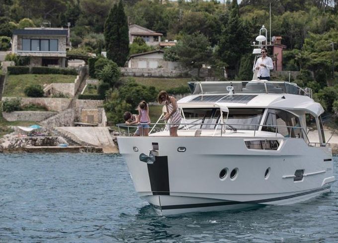 Greenline Yachts Greenline 48 Fly