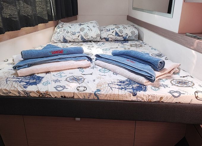 Fountaine Pajot Isla 40