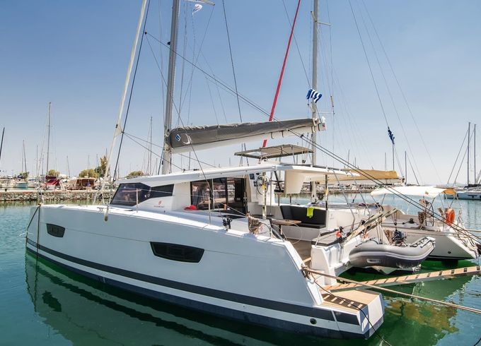 Fountaine Pajot 40
