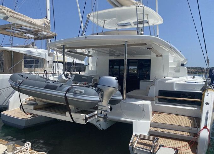 Lagoon 50