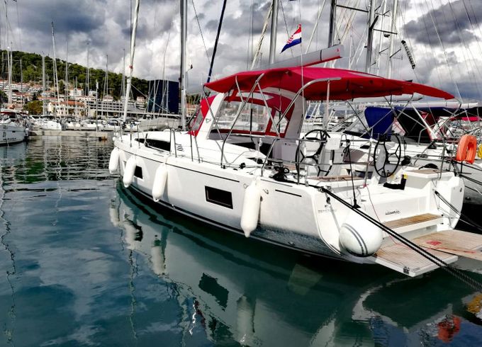 Beneteau Oceanis 46.1