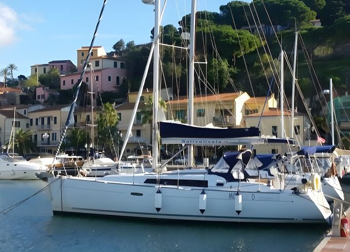Beneteau Oceanis 37