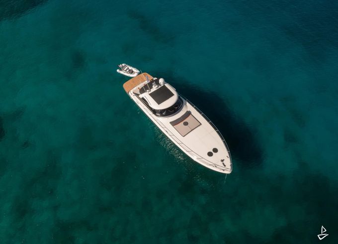 Baia Azzurra 63
