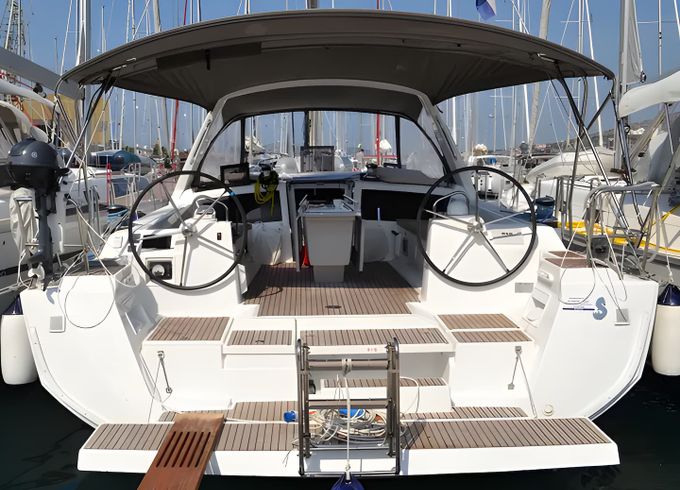 Beneteau Oceanis 48