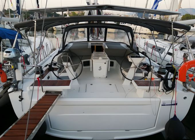Beneteau Oceanis 51.1