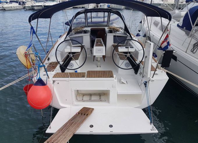 Dufour 360 Grand Large