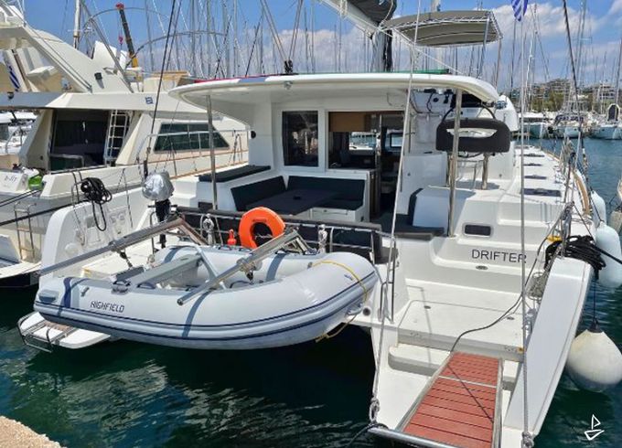 Lagoon 40