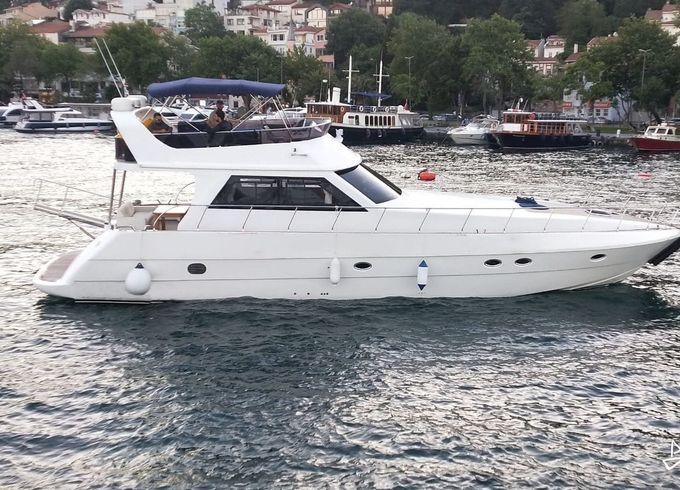 Custom Made Motoryacht