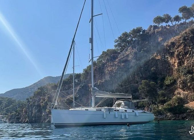 Beneteau 43