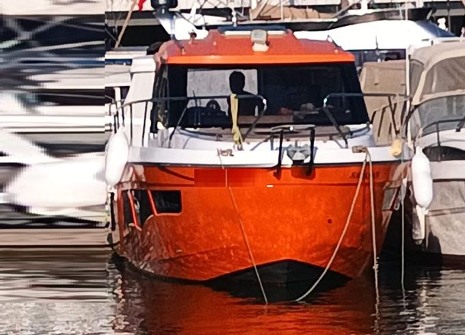 Custom Made Motoryacht