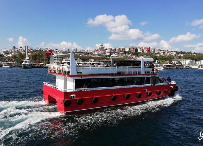 Custom Made Motoryacht