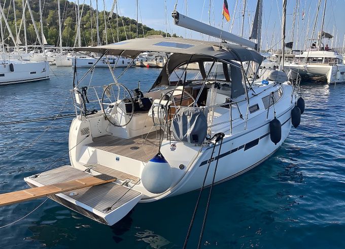Bavaria 37 Cruiser