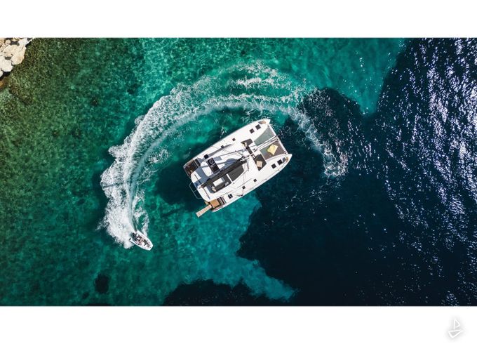 Lagoon 43